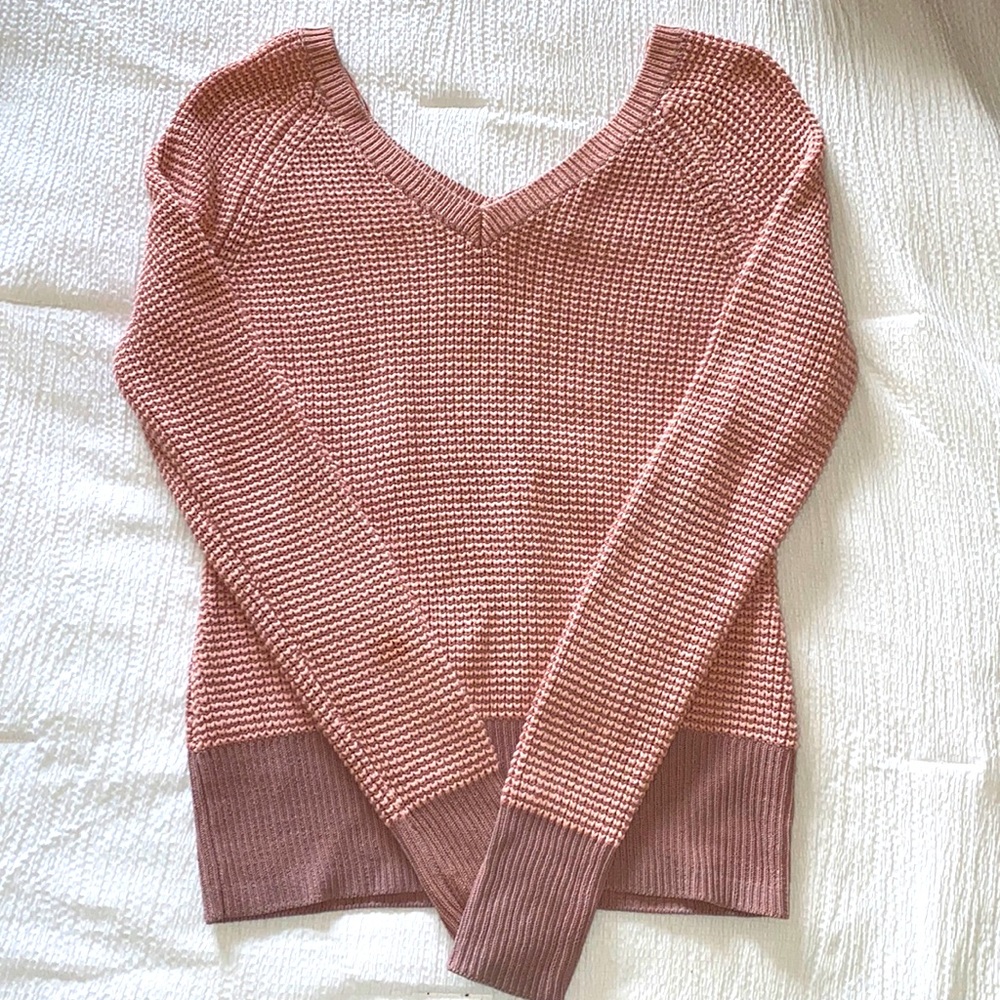 Light Pink Calvin Klein Sweater V-neck size Small